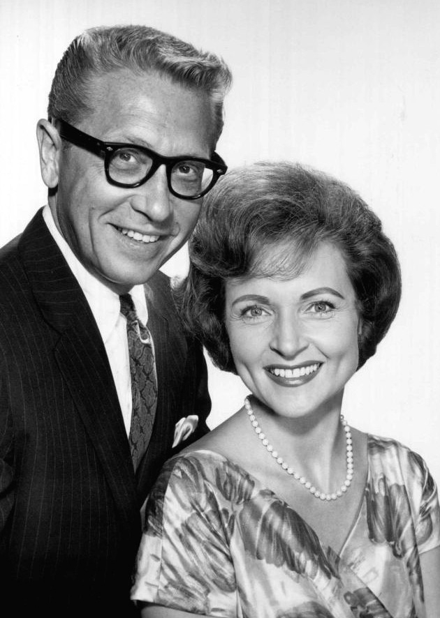 Allen Ludden with his wife, Betty White, in 1963.