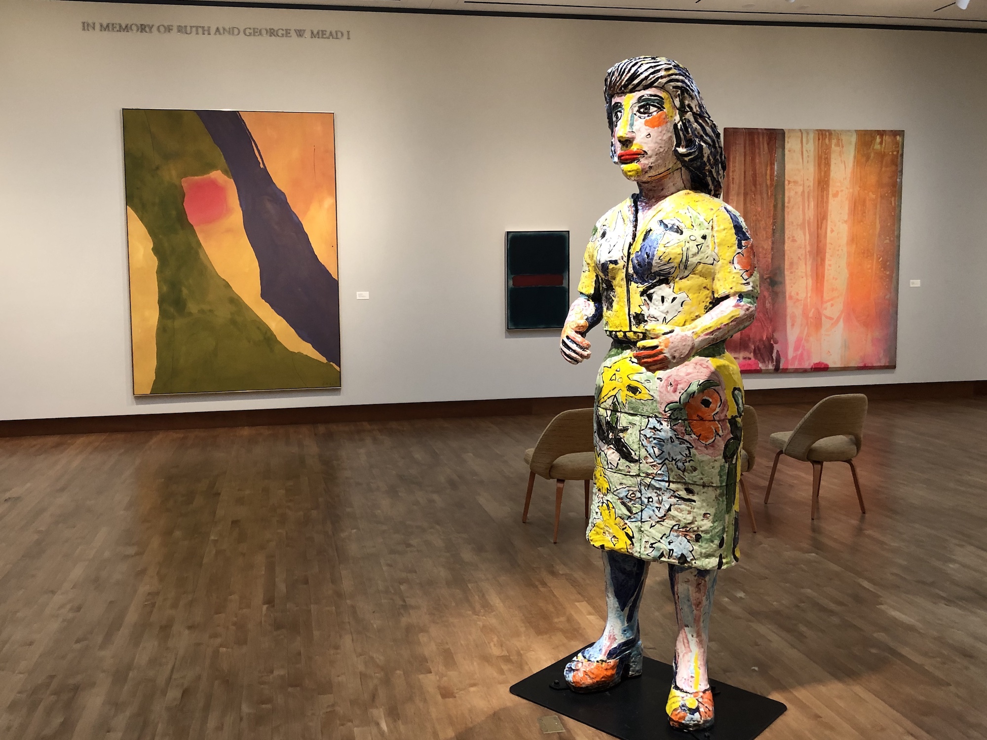 Reflective Woman II by Viola Frey at the Chazen Museum of Art in Madison Wisconsin.