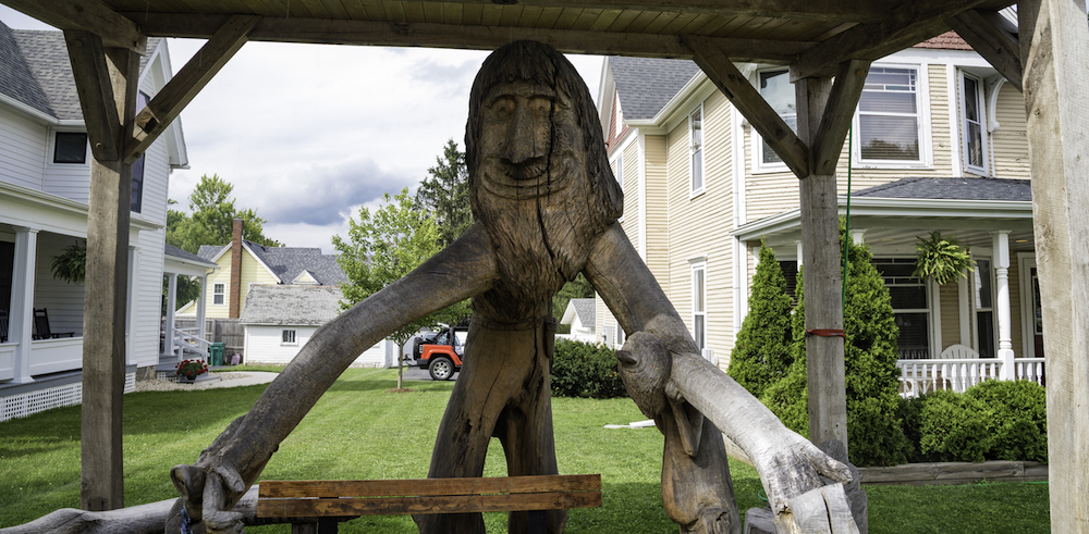Mt Horeb troll statue.